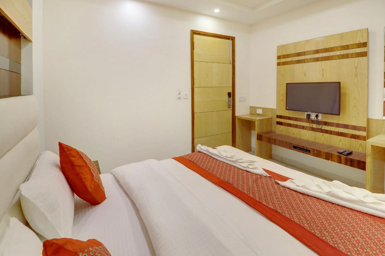 Hotel York Legacy -3 Minutes Walk From New Delhi Railway Station 'The 5 Star Ambience' Newly Built Extérieur photo