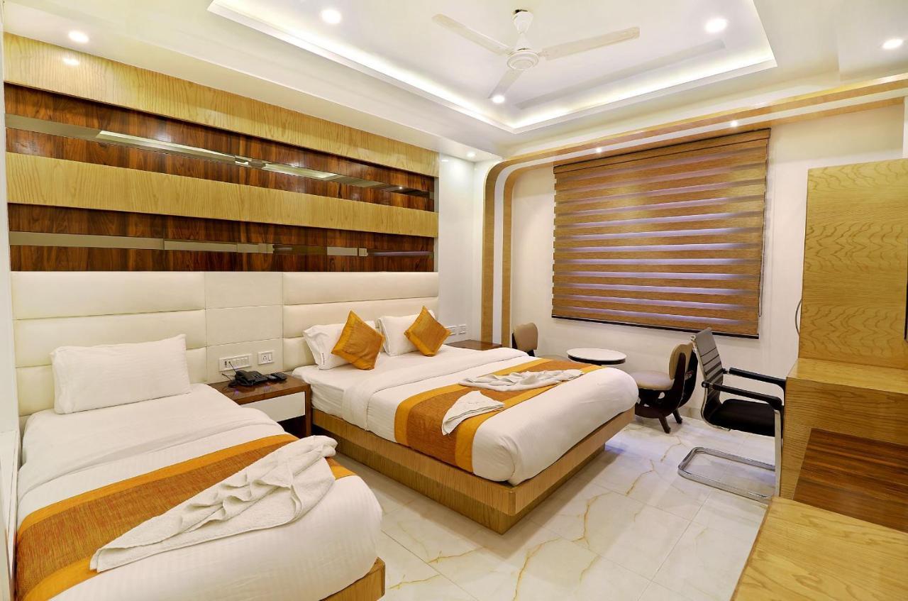 Hotel York Legacy -3 Minutes Walk From New Delhi Railway Station 'The 5 Star Ambience' Newly Built Extérieur photo